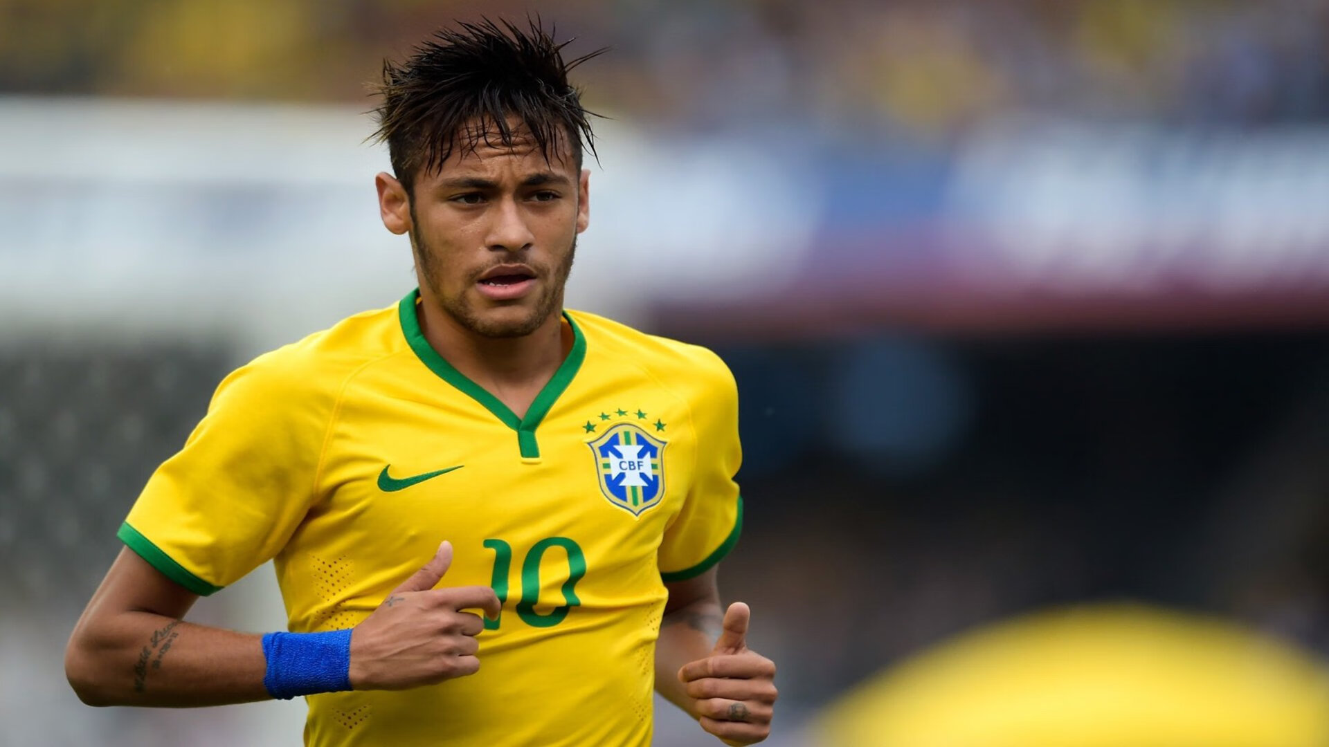 世界杯：线上虚拟看台系统首次试点 身在他国也能出现在大屏幕上